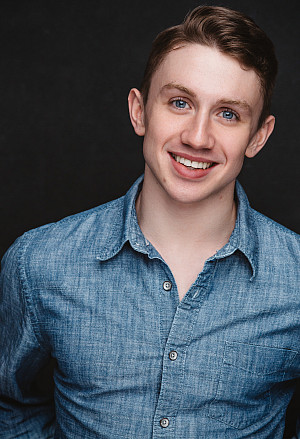 Benjamin Hull Headshot