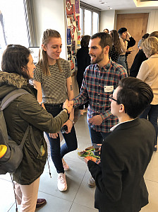 Students chat with Austin Nelson '15,