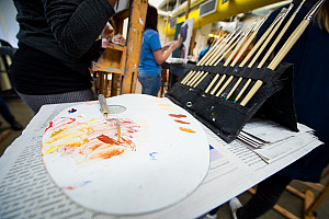 Paint pallet and paint brushes