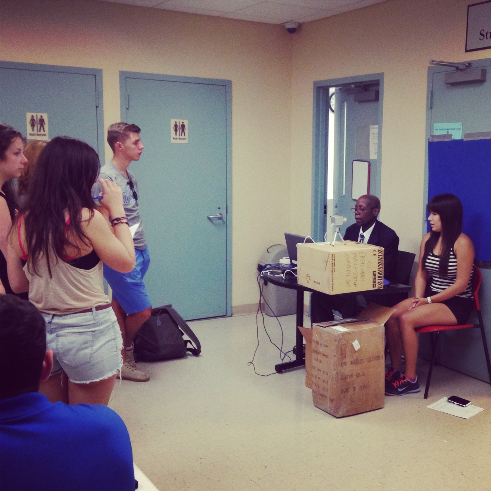 New students get their MMC photo ID at check-in