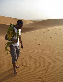 Alvin Young in the Moroccan Sahara